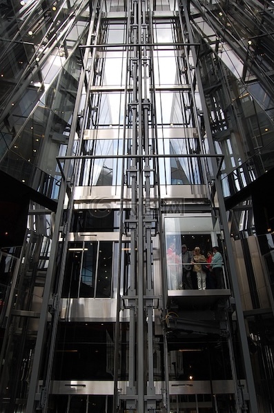 The Hidden Cost of Multi-Brand Elevator Fleets When Smart Meets Fragmented